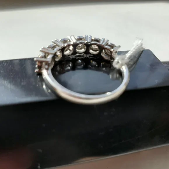 New beautiful diamond 14K white gold ring - Picture 14 of 15